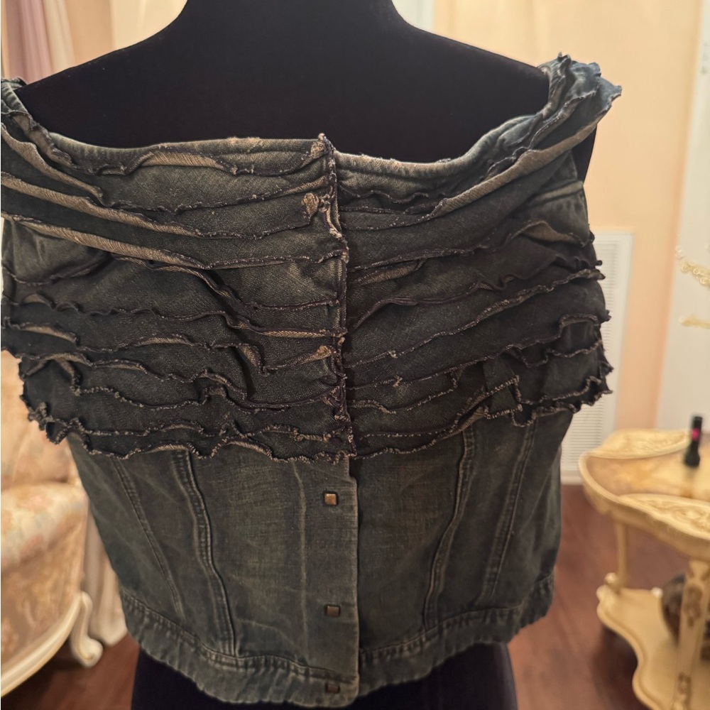 Vintage VALENTINO JEANS Denim Ruffle Top Size 46 Large